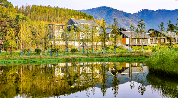 中国莫干山·象月湖国际休闲度假谷