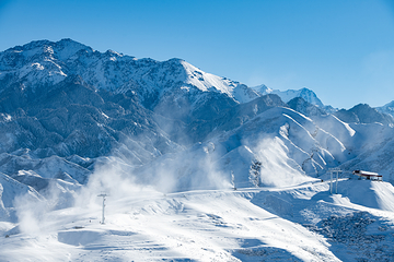 天山天池国际滑雪场第 5 张图片