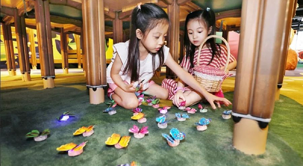 The Big Things Playground 大自然为主题的室内儿童游乐场