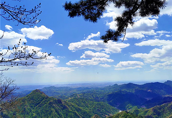 圣顶山旅游度假区第 2 张图片