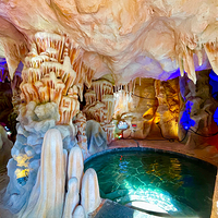 贺州姑婆山伴山温泉度假村