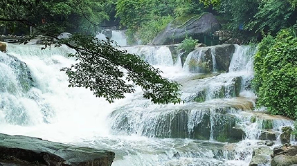 大鄣山卧龙谷-卧龙潭第 1 张图片