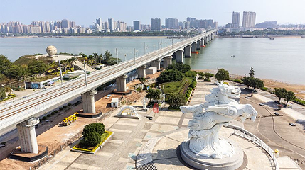 西湾广场第 1 张图片