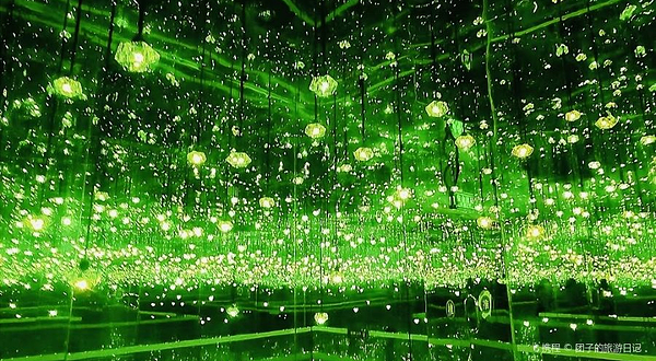 悬空玻璃艺术馆