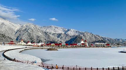 西岭雪山景区-映雪湖第 1 张图片