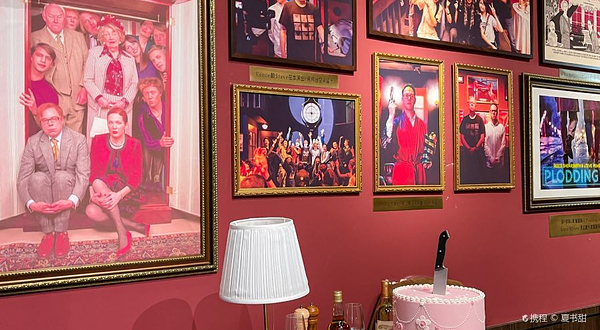 沉浸式悬念剧场《9号秘事》