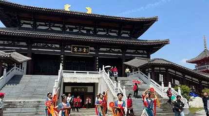 铜钹山鹊桥谷第 1 张图片