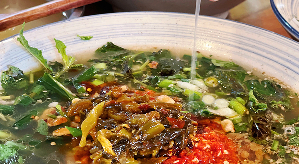 楠湾傣·傣家撒撇米线