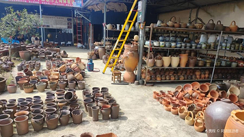 腾冲市马站乡三联村土陶传习馆