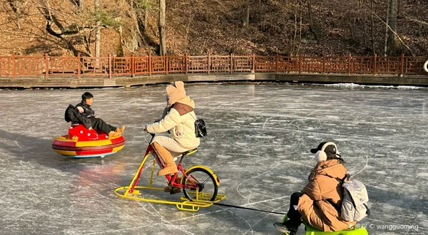 洛阳白云山雪云间滑雪场
