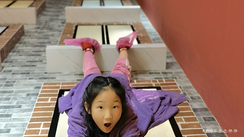 西双版纳颠倒博物馆