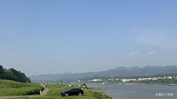 重庆上坝大草原露营地