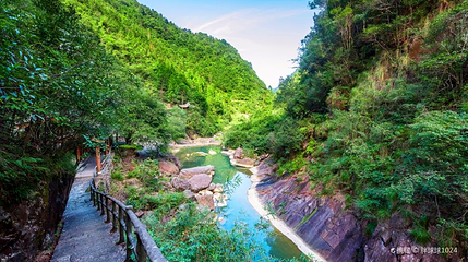 东西洞景区第 1 张图片