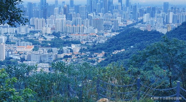 白云山山顶广场