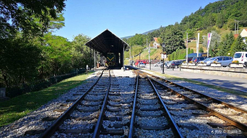 萨尔干8号小火车