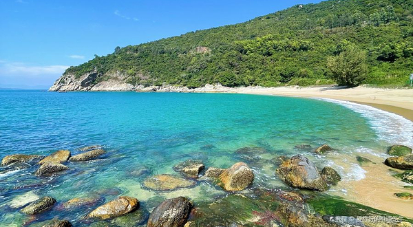 南澳政洁沙滩