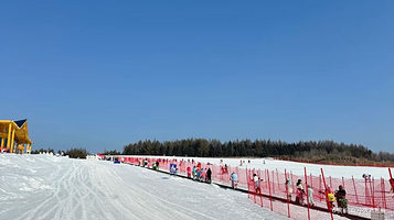 延吉冰雪欢乐谷