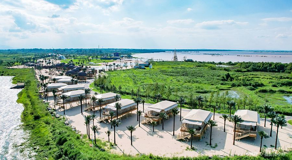 星宿川沙滩营地