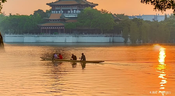 顺峰山公园-青云湖