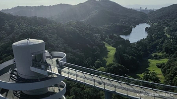 健康步道林海线盼归塔胶囊楼梯