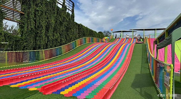 欢乐逗户外乐园