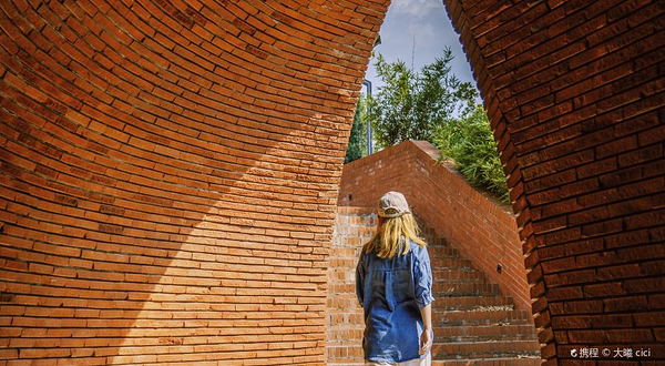 益阳三周文化广场