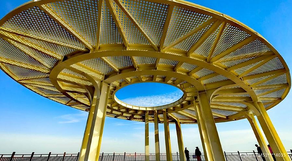 雅山玻璃栈道观景台