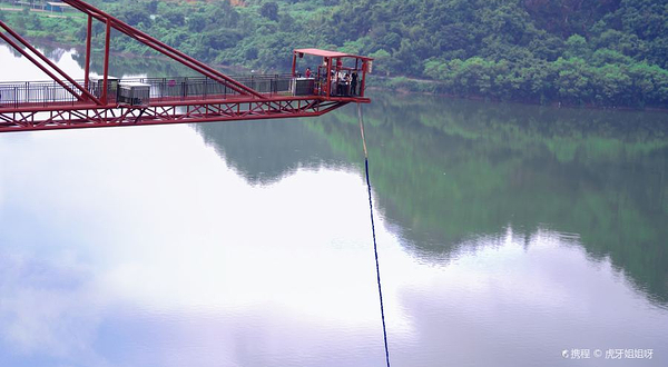 宝晶宫生态旅游度假区导游图