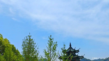 宜昌市滨江公园双亭广场