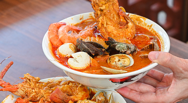 大中沙茶面(中山路店)