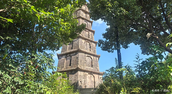 南山塔(瑞峰塔)