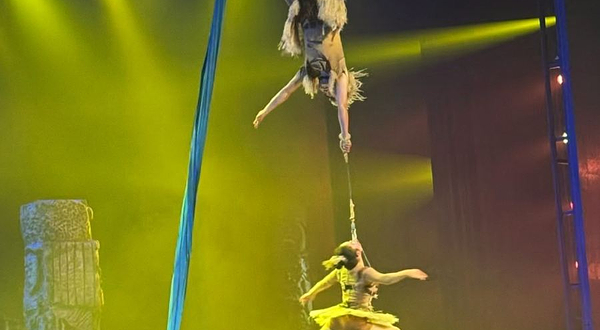 张家界千古情景区-情人海