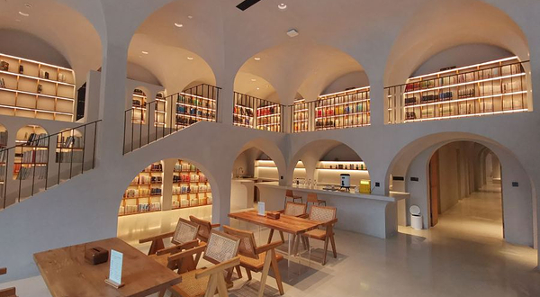 那云温泉度假村悬崖上的天空之城