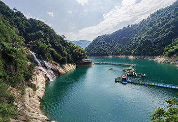 龙景峡谷第 30 张图片