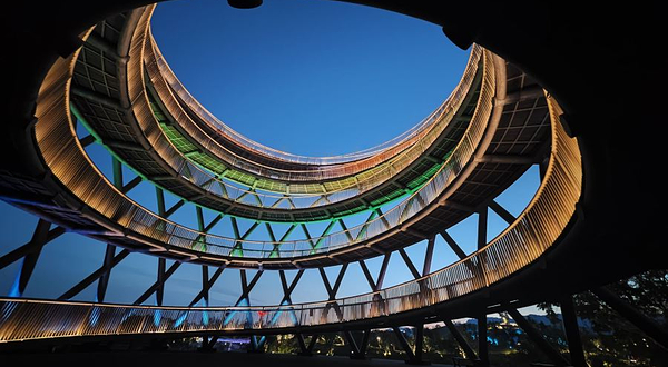 莲花湖湿地公园-东广场