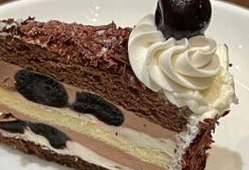 重庆富力凯悦酒店·Market Café 自助餐厅第 95 张图片