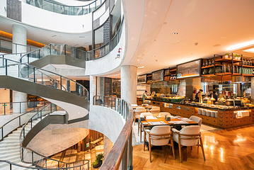 上海阿纳迪酒店·秘境西餐厅第 2 张图片