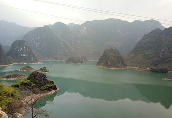 波贴湖第 2 张图片
