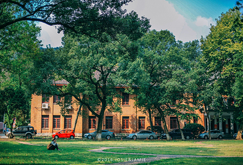 湖南大学第 21 张图片