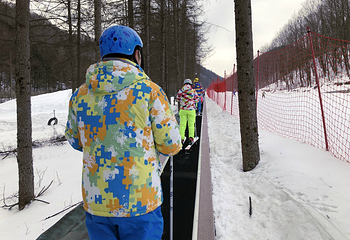神农架中和国际滑雪场第 55 张图片
