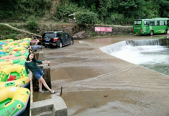 浏阳大围山榴花洞峡谷漂流第 23 张图片