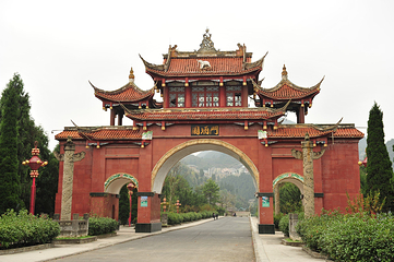 国酒门第 3 张图片