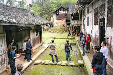 抗战古村落-阳雀坡景区第 7 张图片