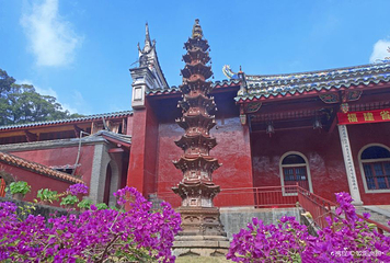 千佛陶塔第 1 张图片