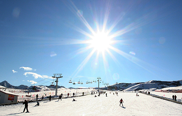 天山天池国际滑雪场第 35 张图片