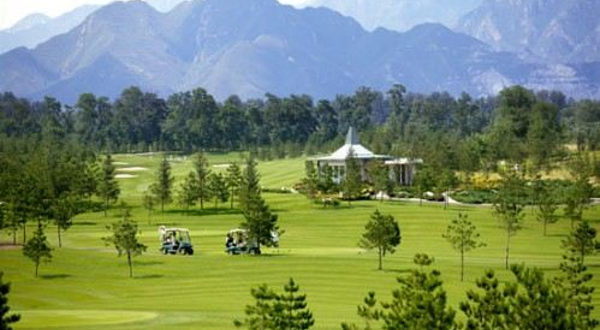 武汉·驿山高尔夫俱乐部