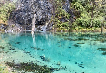 毕棚沟世纪温泉第 32 张图片