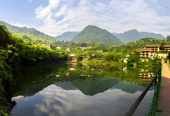 峨眉山第 2 张图片