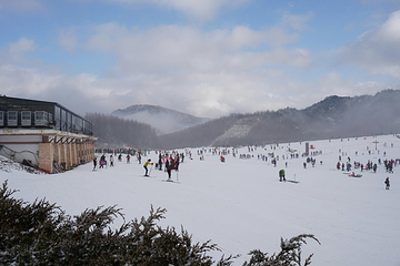神农架国际滑雪场第 21 张图片