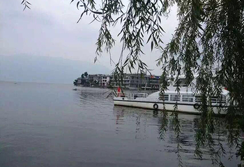 终南山湖第 2 张图片